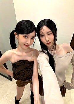 Sandy And Mandy Twins